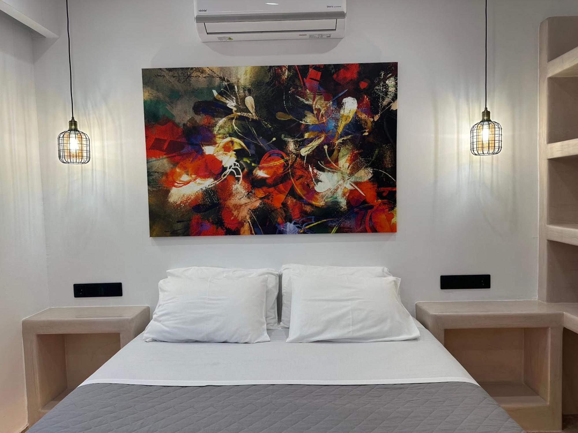 Aphrodite Hotel & Apartments Chora  Exterior photo